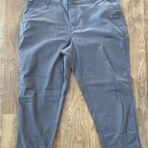 Old Navy Women’s Slate Chinos